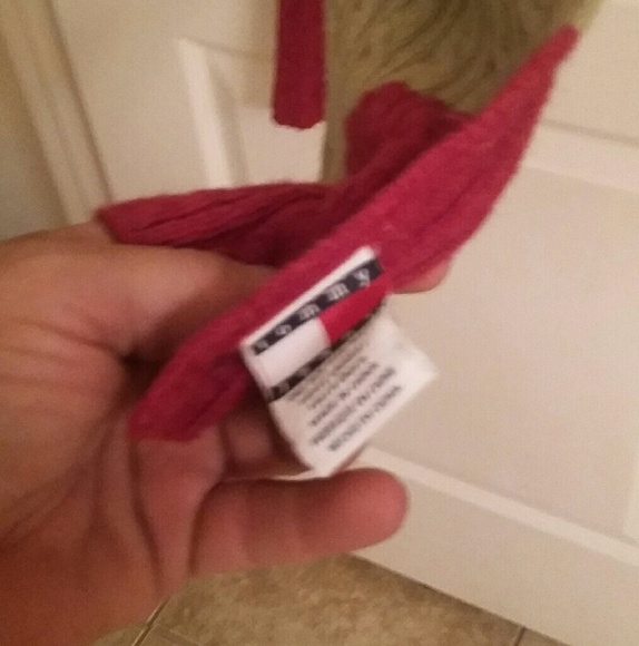 Scarf - Picture 4 of 4